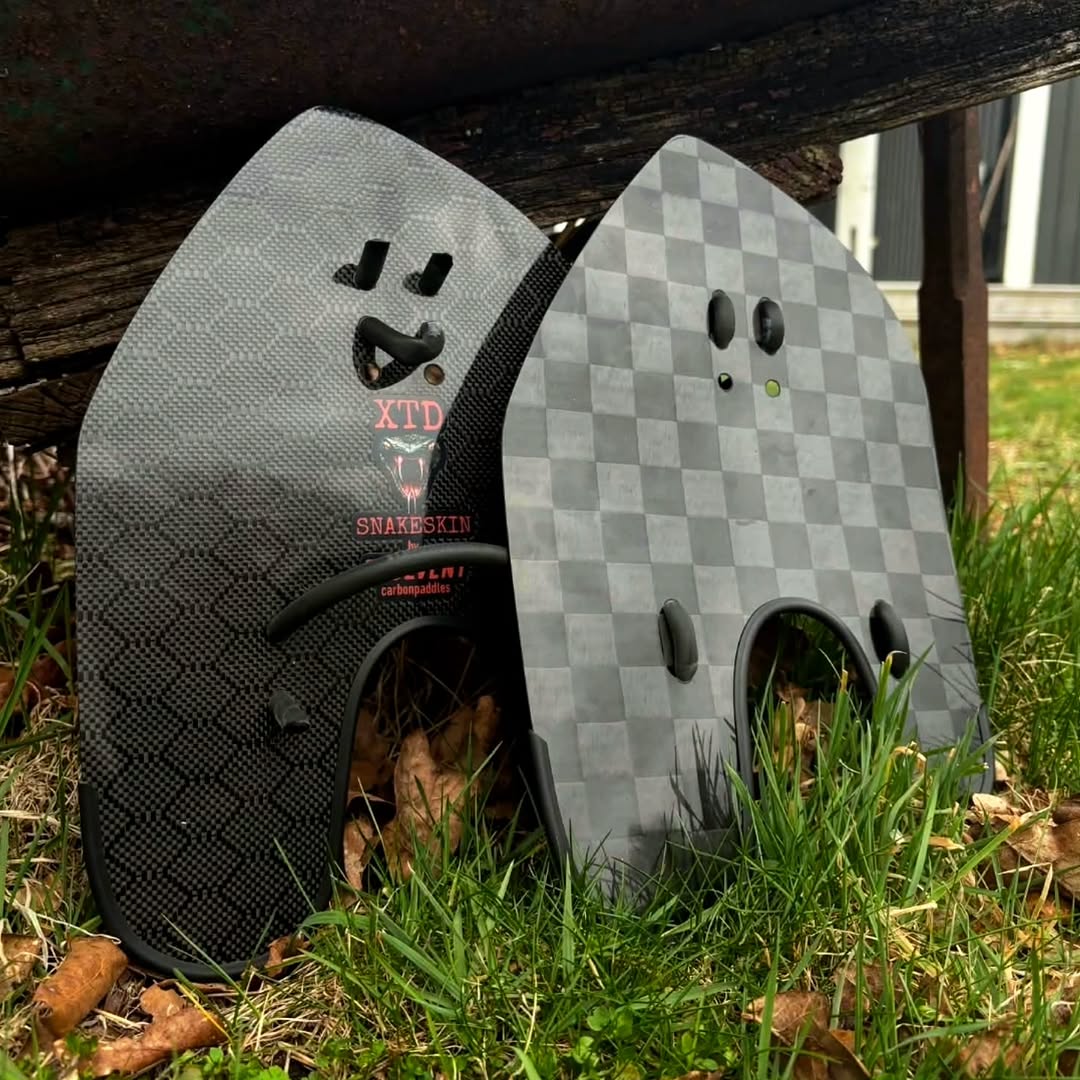 XTD Snakeskin carbonpaddel av Evolvent — Spread Tow och Hexagon carbon